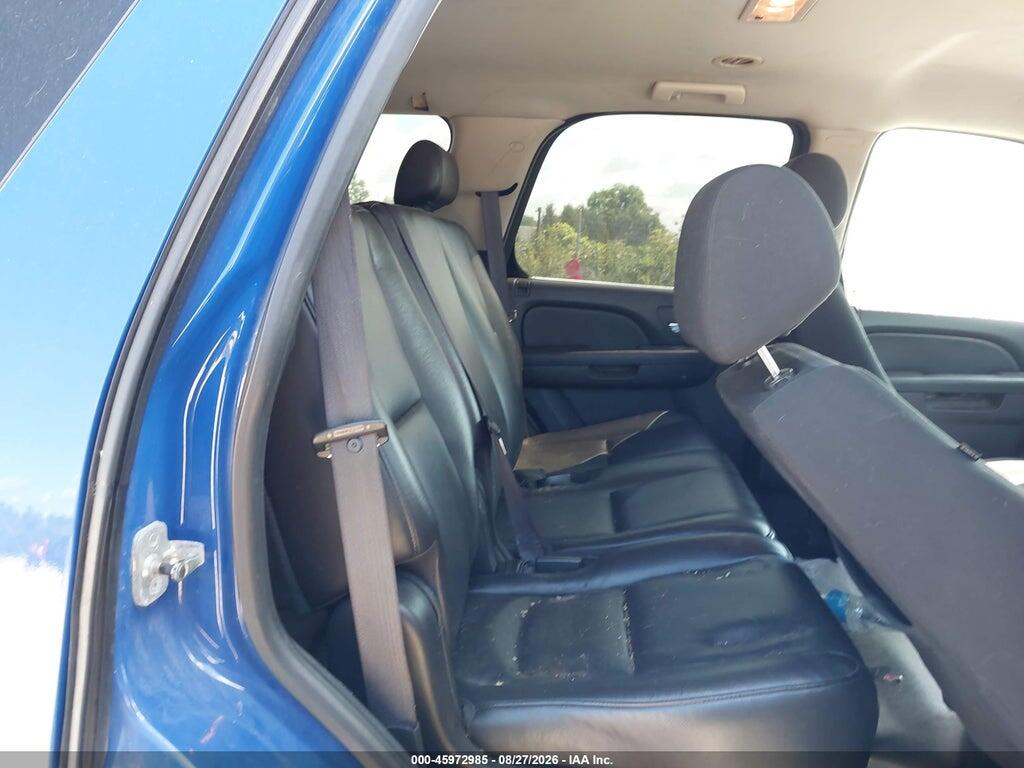 1GNMCAE04AR245377 2010 CHEVROLET TAHOE photo no. 8