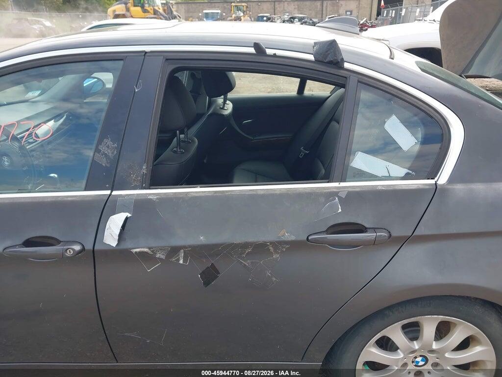 WBAVB33576PS16711 2006 BMW 330I photo no. 6