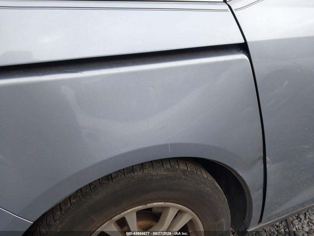 5FNRL5H63BB067085 2011 HONDA ODYSSEY photo no. 6