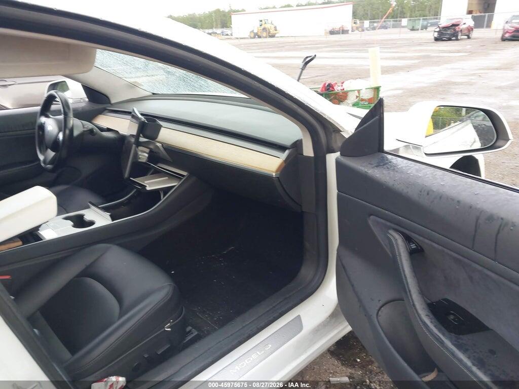 5YJ3E1EA8HF002629 2017 TESLA MODEL 3 photo no. 5
