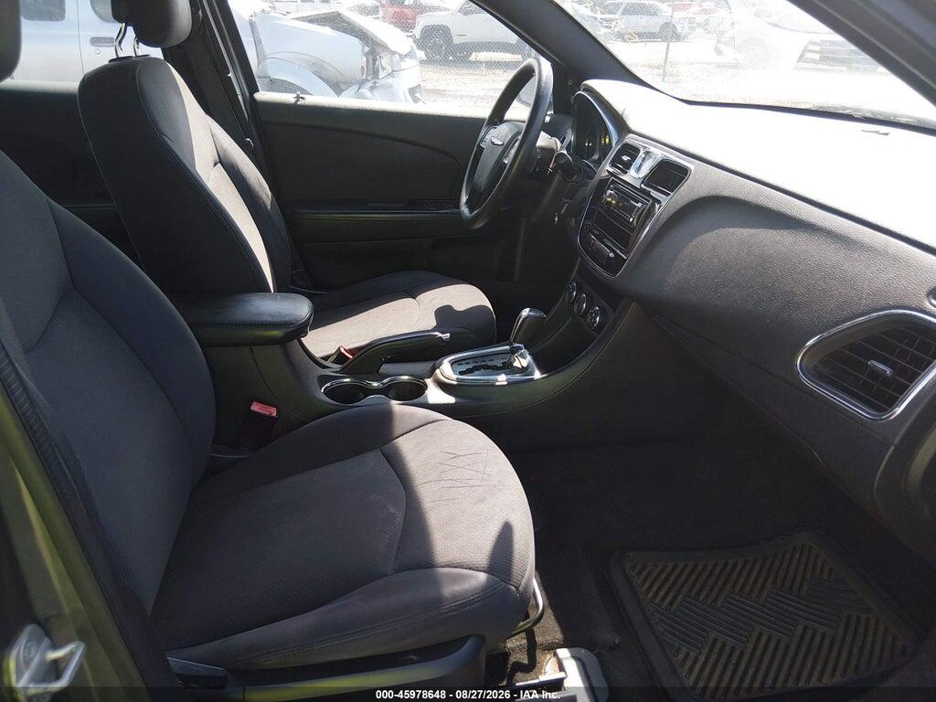 1C3CCBAB7CN262125 2012 CHRYSLER 200 photo no. 5