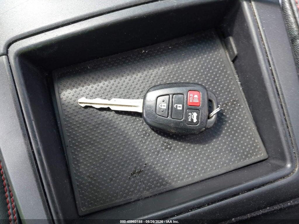 4T1BF1FK5HU360435 2017 TOYOTA CAMRY photo no. 11