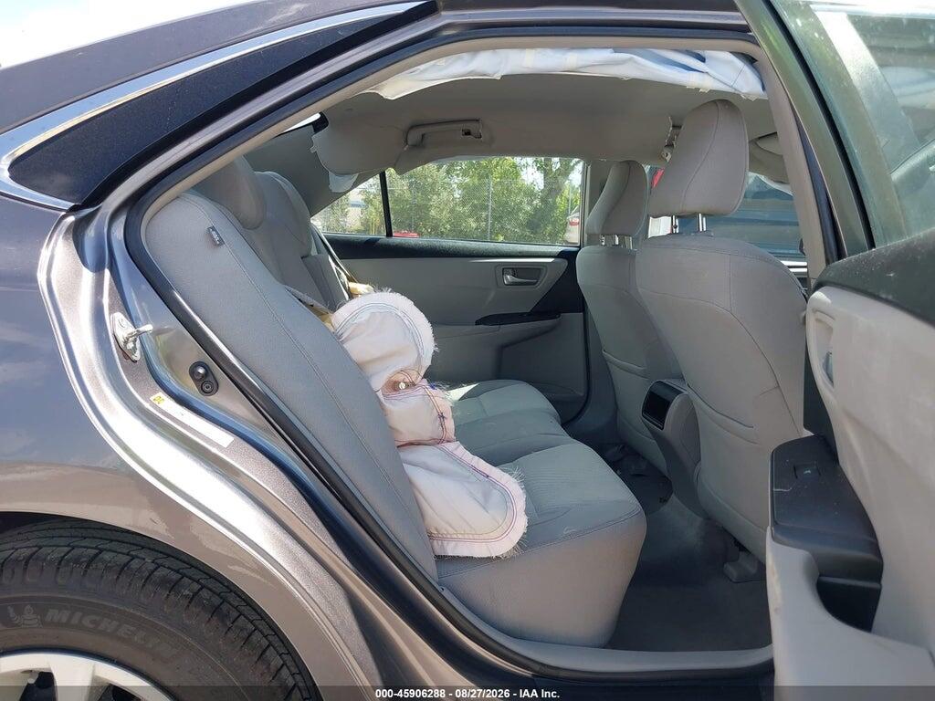 4T1BF1FK0HU428012 2017 TOYOTA CAMRY photo no. 8