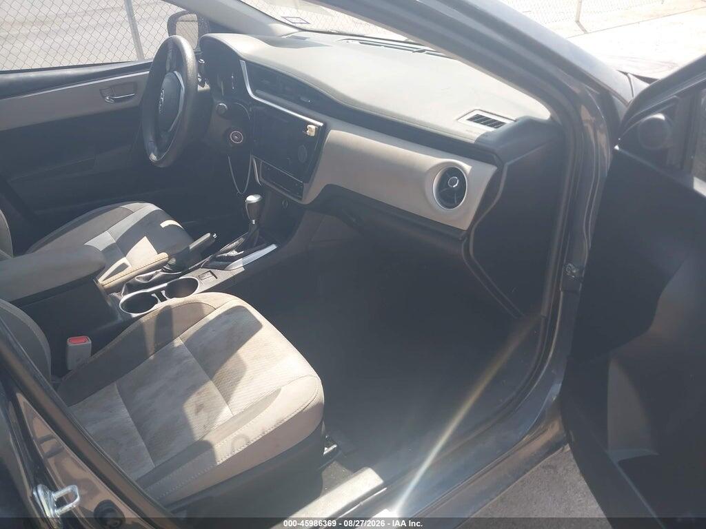 2T1BURHE8HC827960 2017 TOYOTA COROLLA photo no. 5