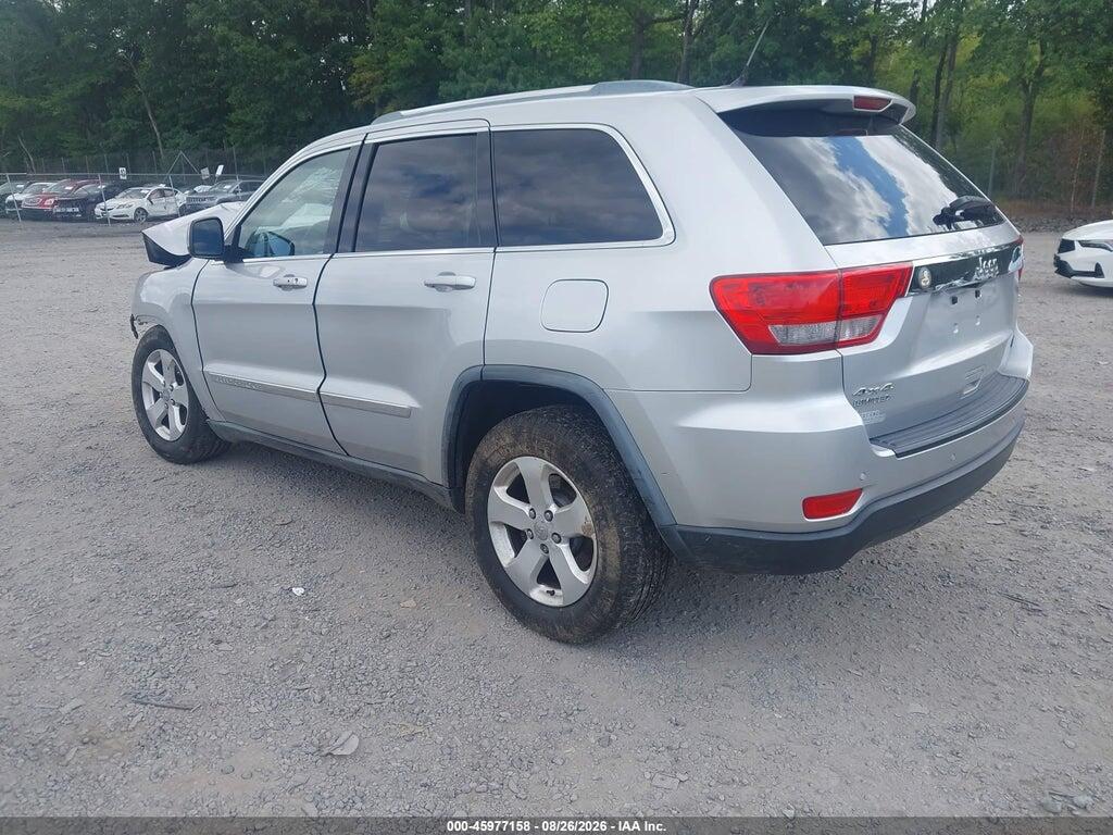 1J4RR4GG8BC738258 2011 JEEP GRAND CHEROKEE photo no. 3