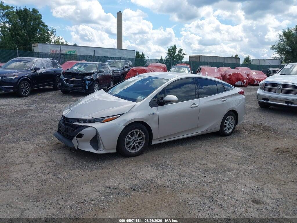 JTDKARFP0H3047330 2017 TOYOTA PRIUS PRIME photo no. 2