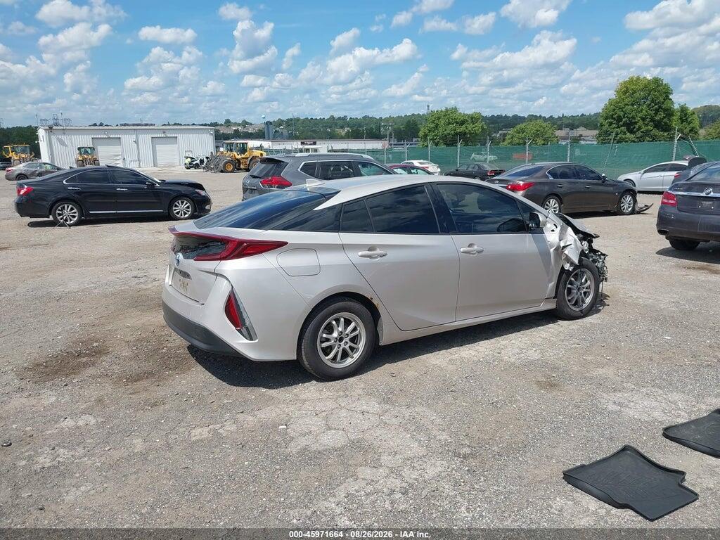 JTDKARFP0H3047330 2017 TOYOTA PRIUS PRIME photo no. 4