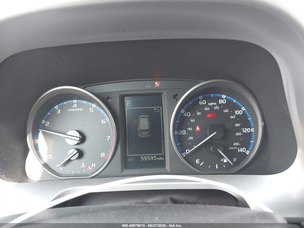 JTMRFREV2HJ146632 2017 TOYOTA RAV4 photo no. 7