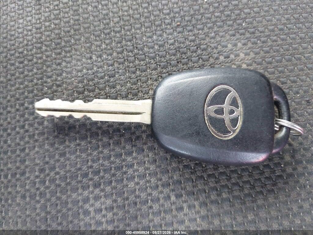 JTMWFREV4HJ107737 2017 TOYOTA RAV4 photo no. 11