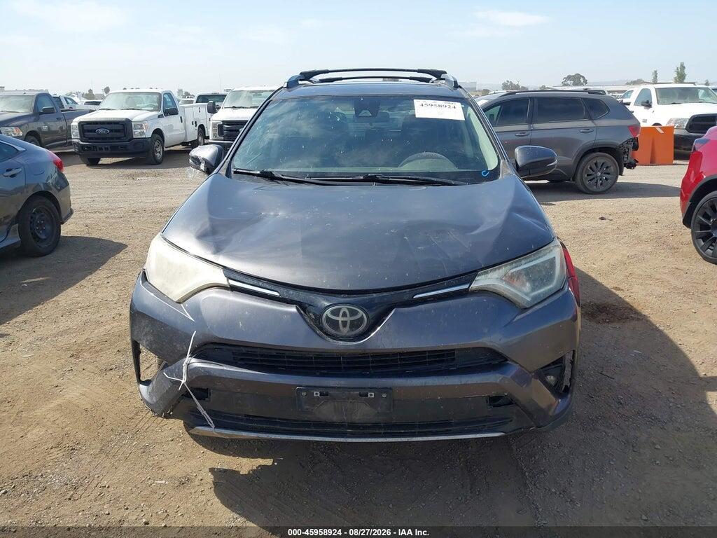 JTMWFREV4HJ107737 2017 TOYOTA RAV4 photo no. 12