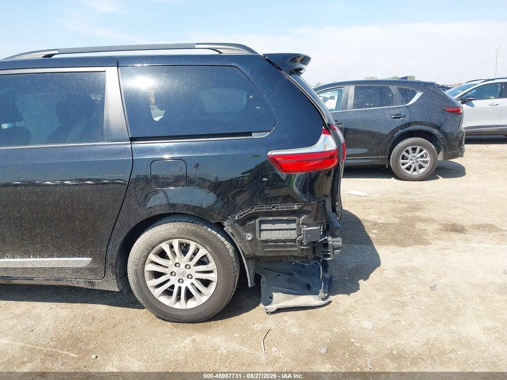 5TDYZ3DC1HS882643 2017 TOYOTA SIENNA photo no. 6
