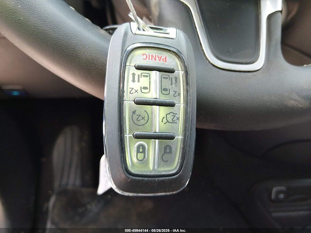 2C4RC1BG0SR512946 2025 CHRYSLER PACIFICA photo no. 11