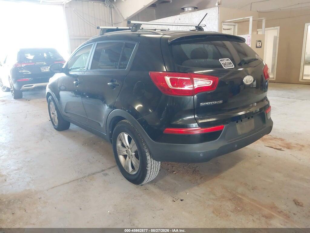 KNDPB3A29B7175741 2011 KIA SPORTAGE photo no. 3