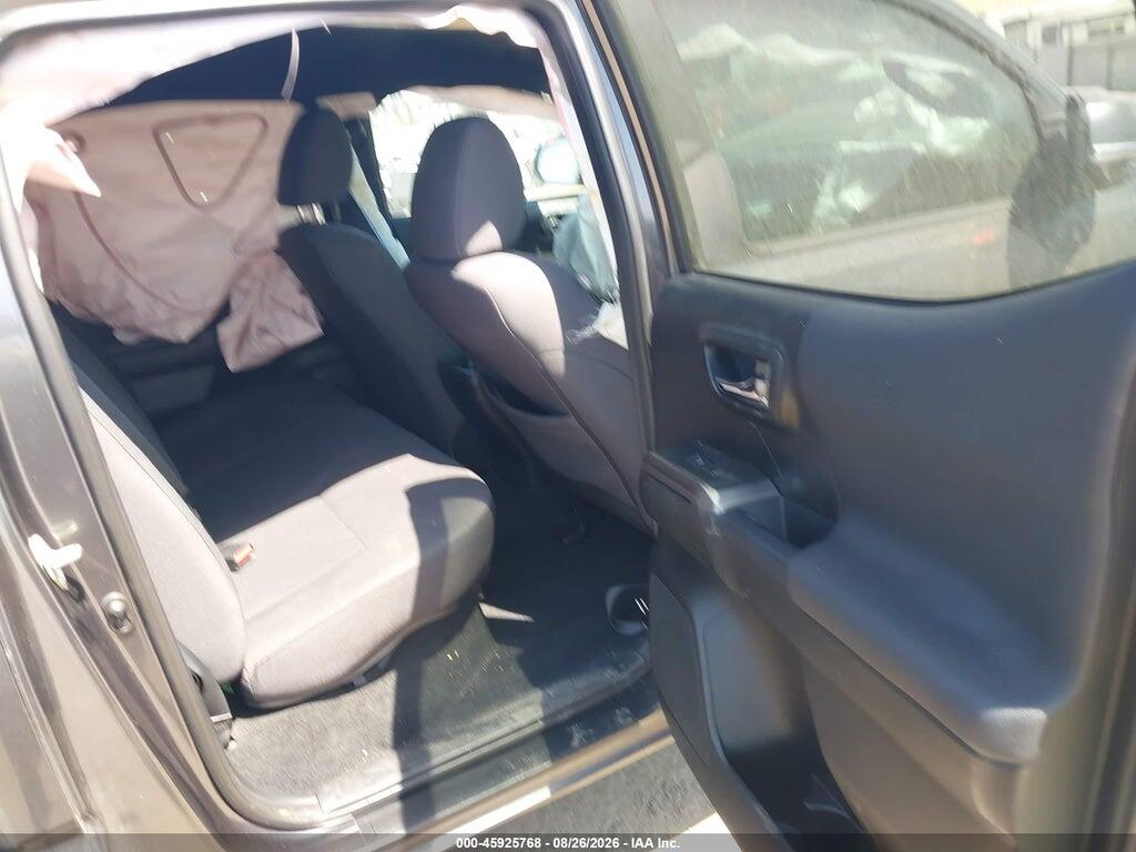 3TMAZ5CN2HM047683 2017 TOYOTA TACOMA photo no. 8