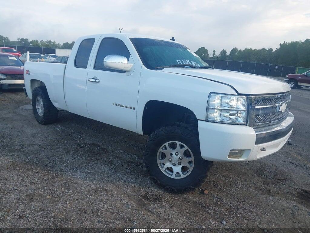 2008 CHEVROLET SILVERADO 1500 1GCEK19J88E183681