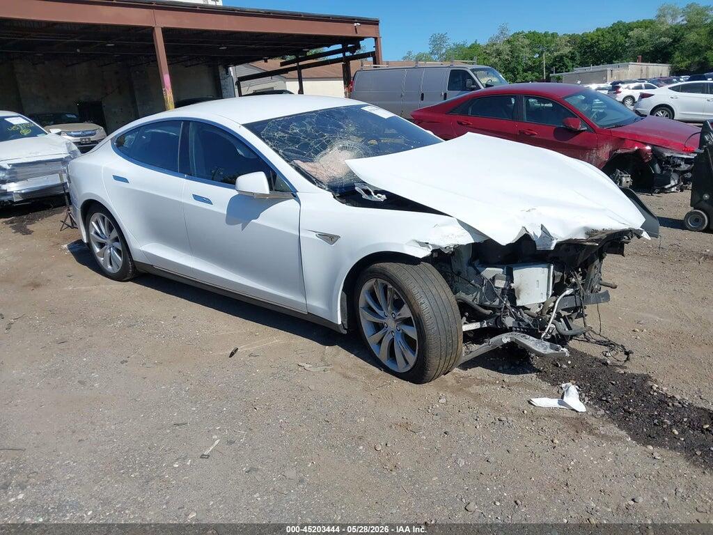 5YJSA1E26FF118828 2015 TESLA MODEL S photo no. 1