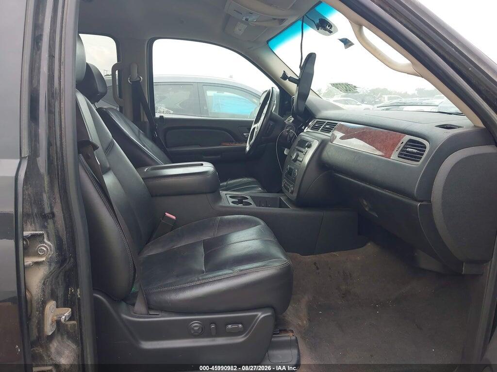 1GNFC16058R218898 2008 CHEVROLET SUBURBAN 1500 photo no. 5