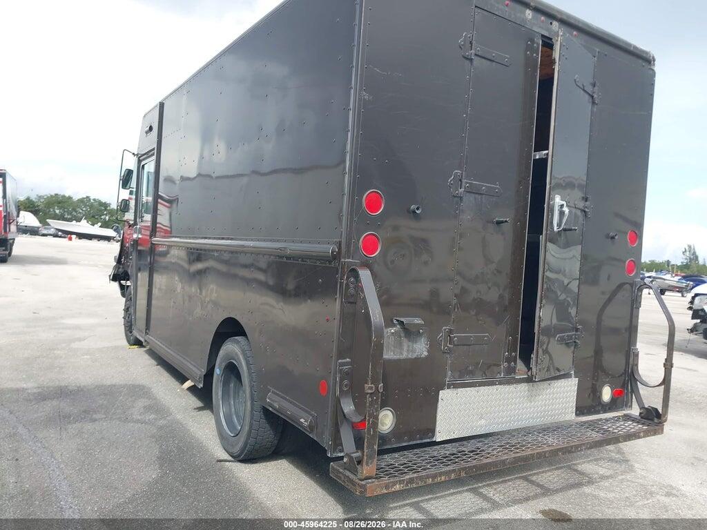 4UZAANDU79CAF4445 2009 FREIGHTLINER CHASSIS photo no. 3
