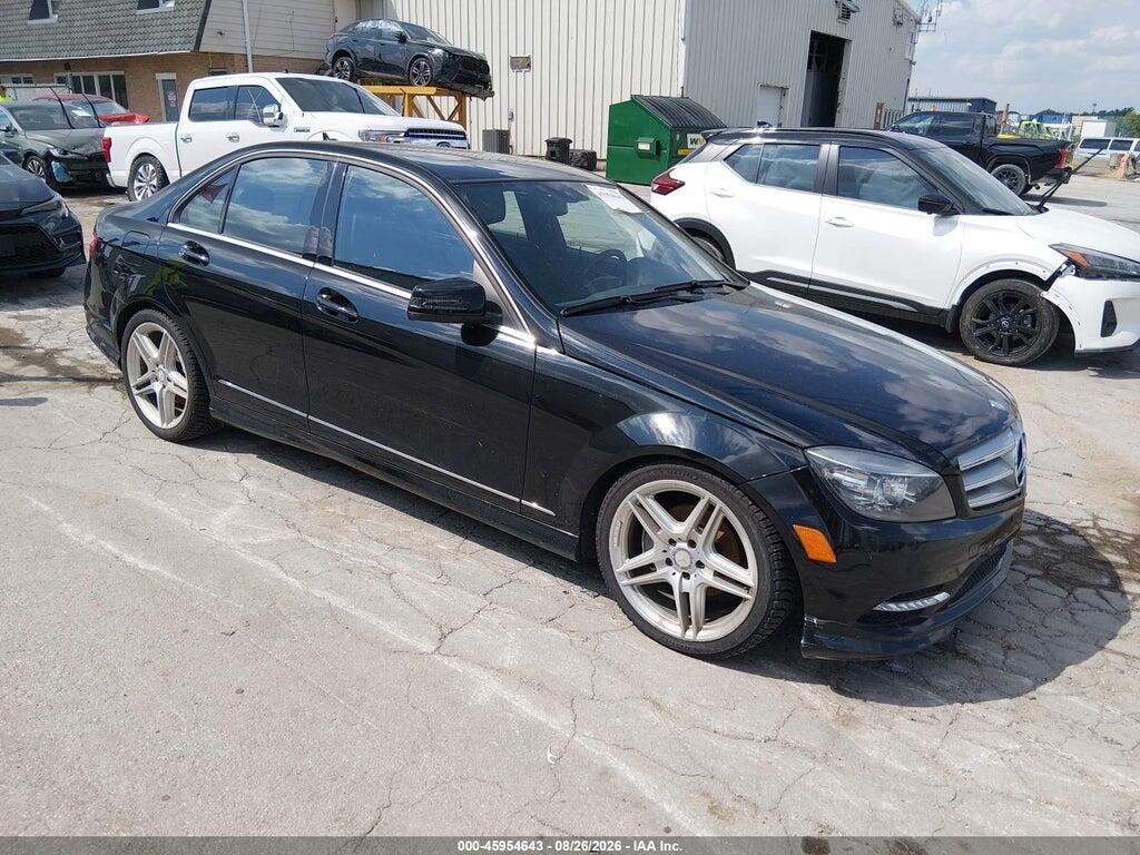 2011 MERCEDES-BENZ C 300 WDDGF8BB0BR171930