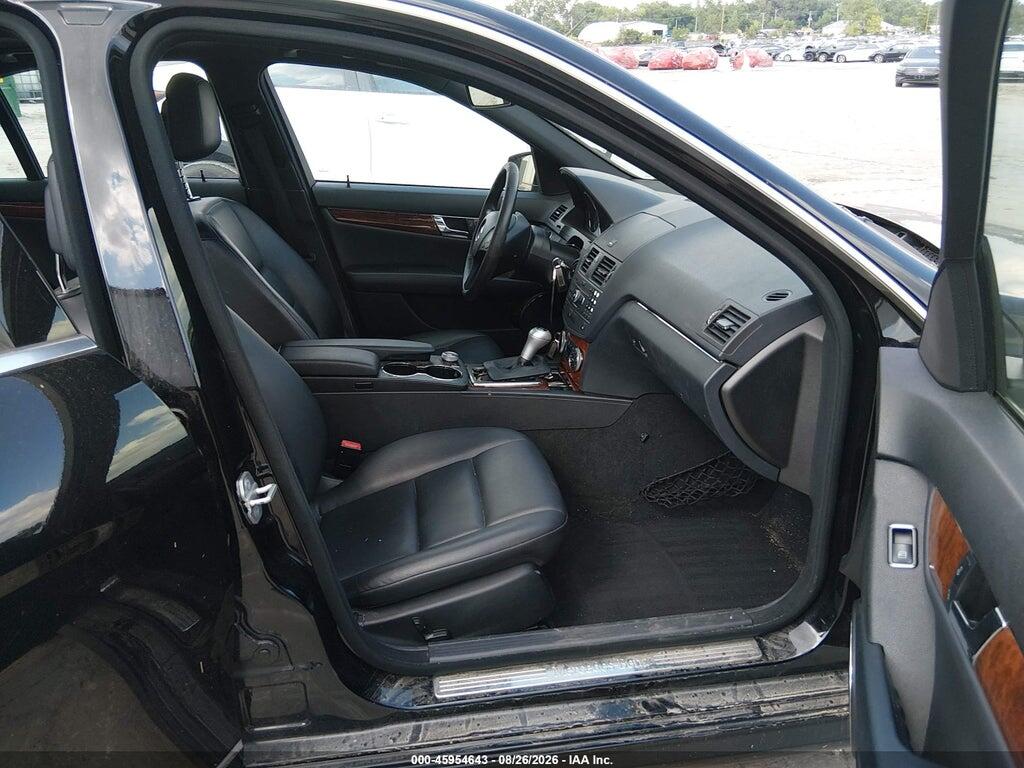 WDDGF8BB0BR171930 2011 MERCEDES-BENZ C 300 photo no. 5