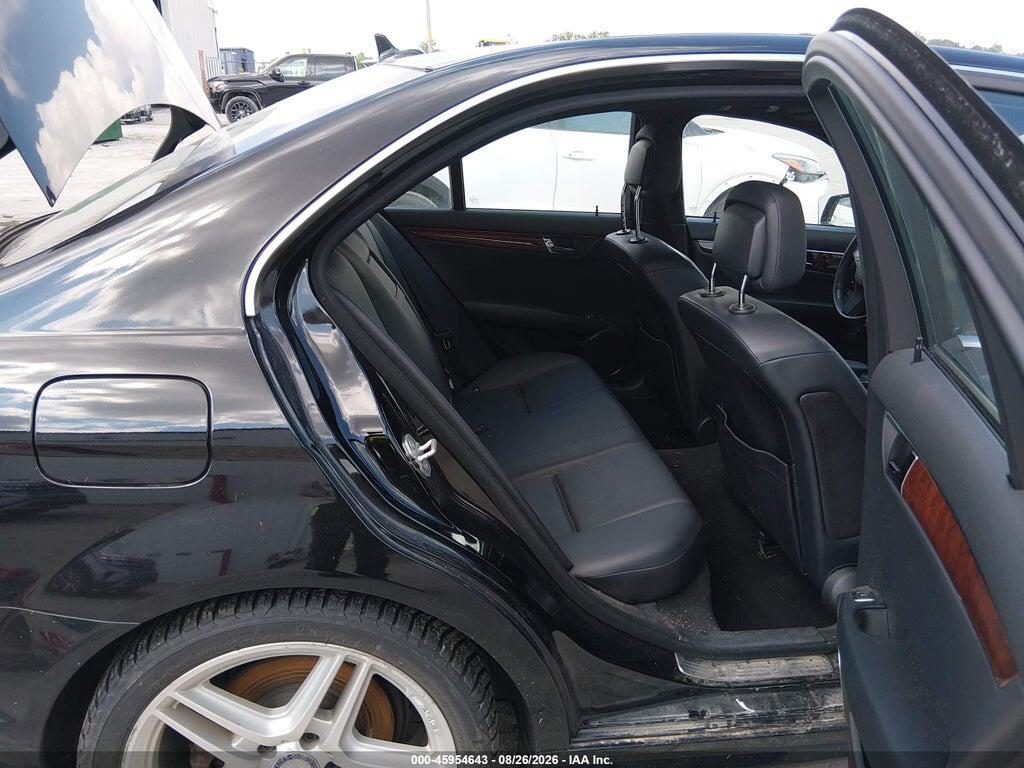 WDDGF8BB0BR171930 2011 MERCEDES-BENZ C 300 photo no. 8
