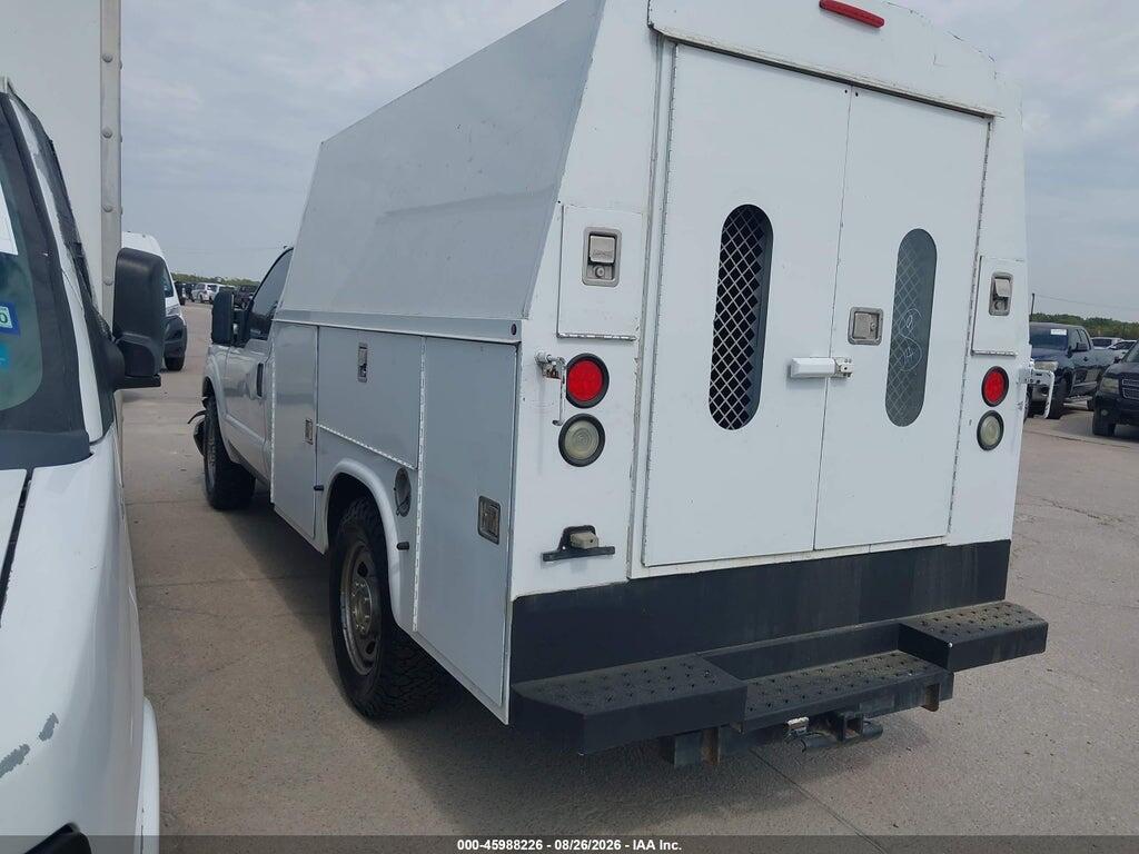 1FDRF3E69CEA26412 2012 FORD F-350 CHASSIS photo no. 3