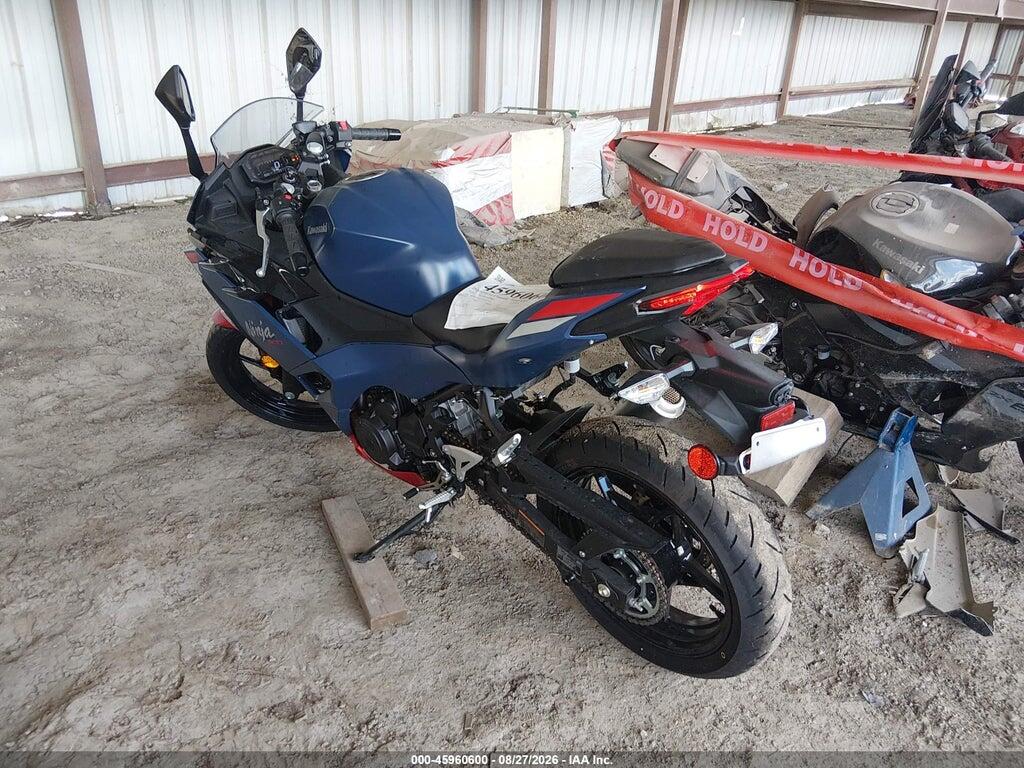 ML5EXGG13TDA82325 2026 KAWASAKI EX500 photo no. 3