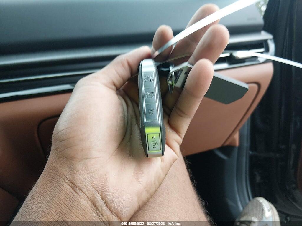 KNDPYDDHXT7381334 2026 KIA SPORTAGE PLUG-IN HYBRID photo no. 11