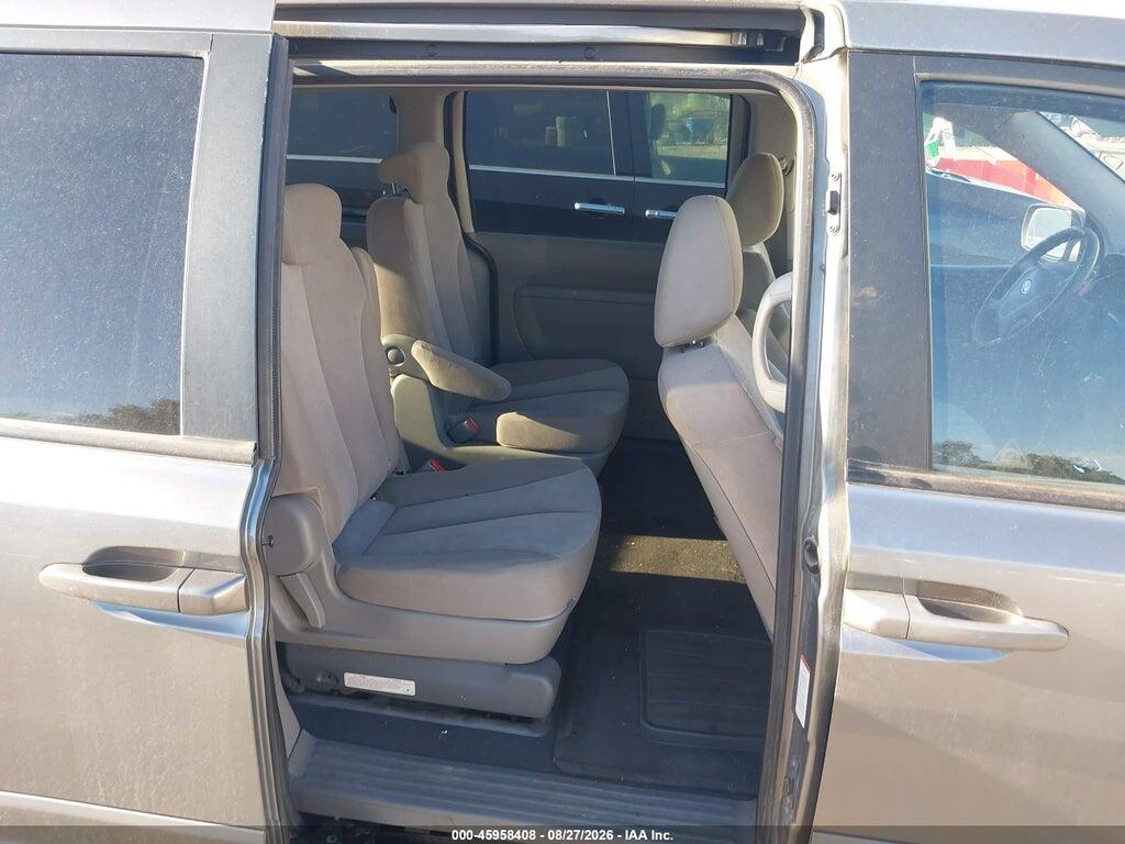KNDMG4C31A6337365 2010 KIA SEDONA photo no. 8