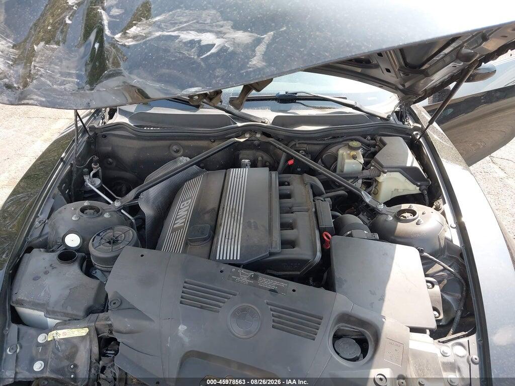 4USBT53575LT27824 2005 BMW Z4 photo no. 10