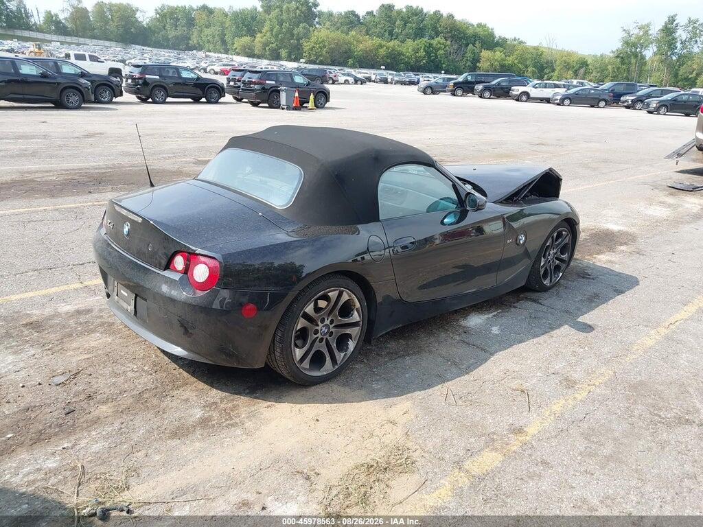 4USBT53575LT27824 2005 BMW Z4 photo no. 4