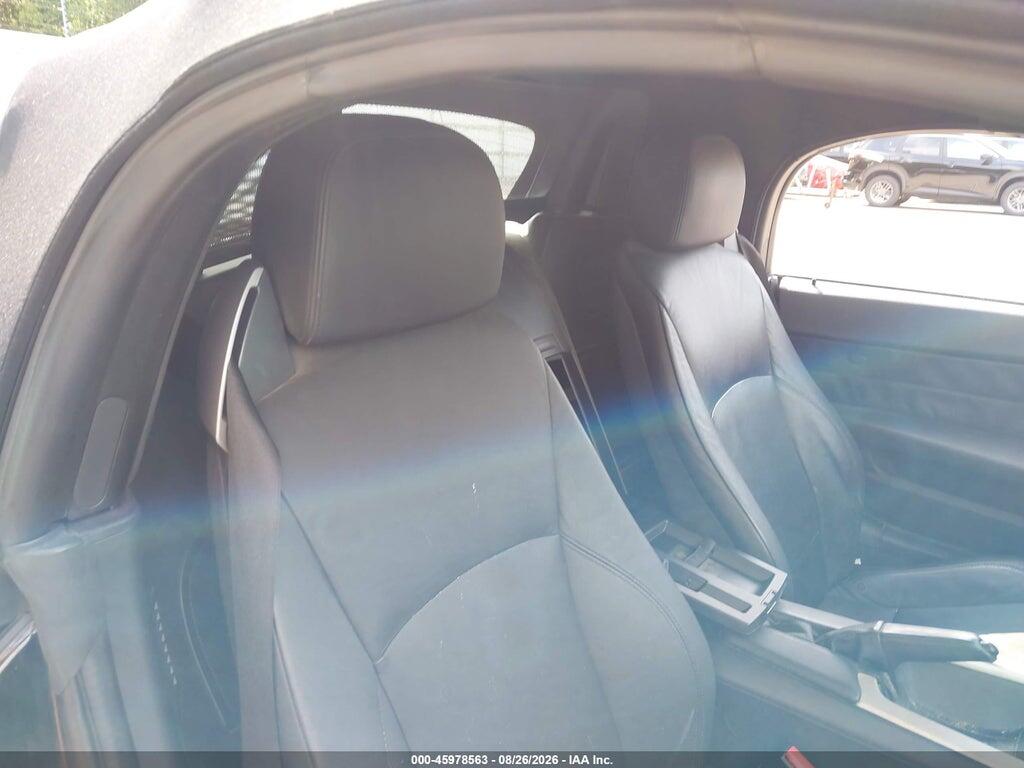4USBT53575LT27824 2005 BMW Z4 photo no. 8