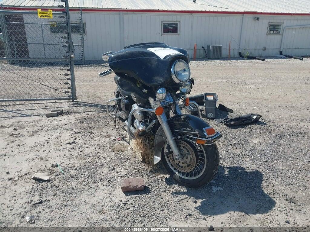 1HD1FCM19CB648712 2012 HARLEY-DAVIDSON FLHTCU photo no. 1