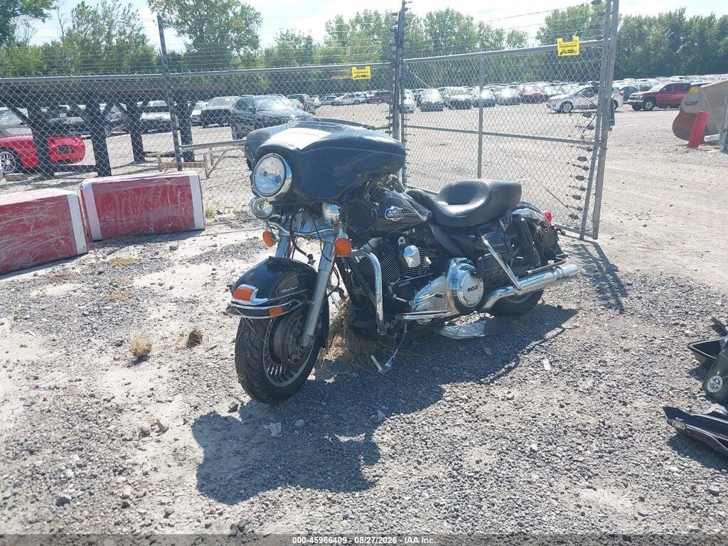 1HD1FCM19CB648712 2012 HARLEY-DAVIDSON FLHTCU photo no. 2