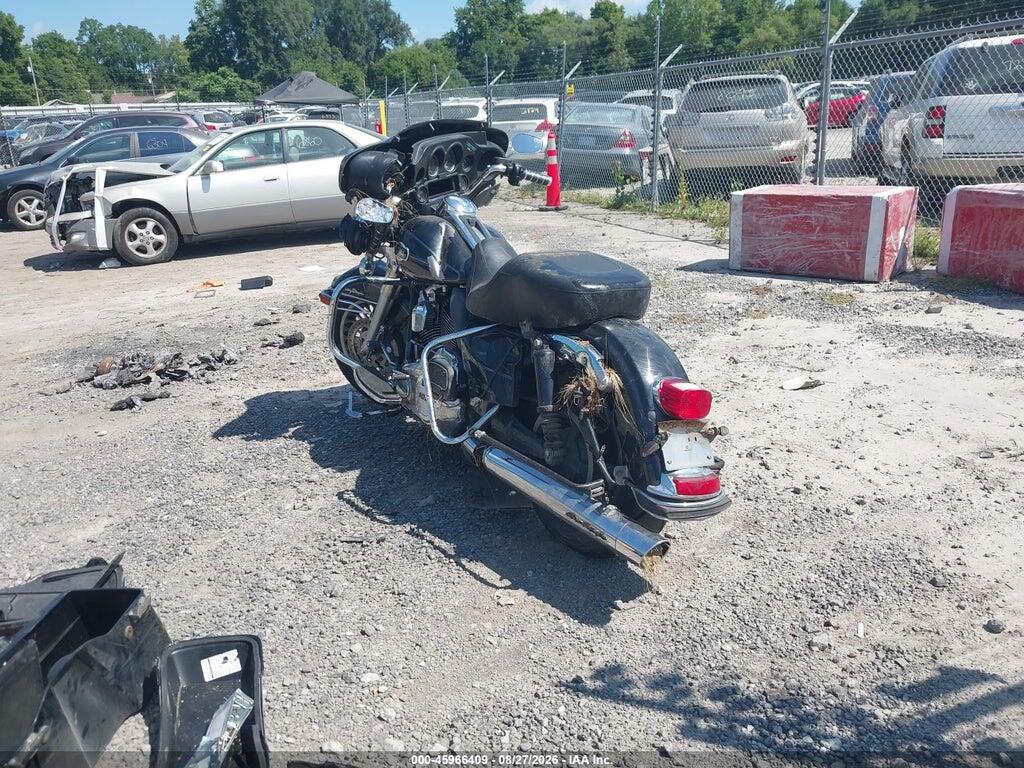 1HD1FCM19CB648712 2012 HARLEY-DAVIDSON FLHTCU photo no. 3