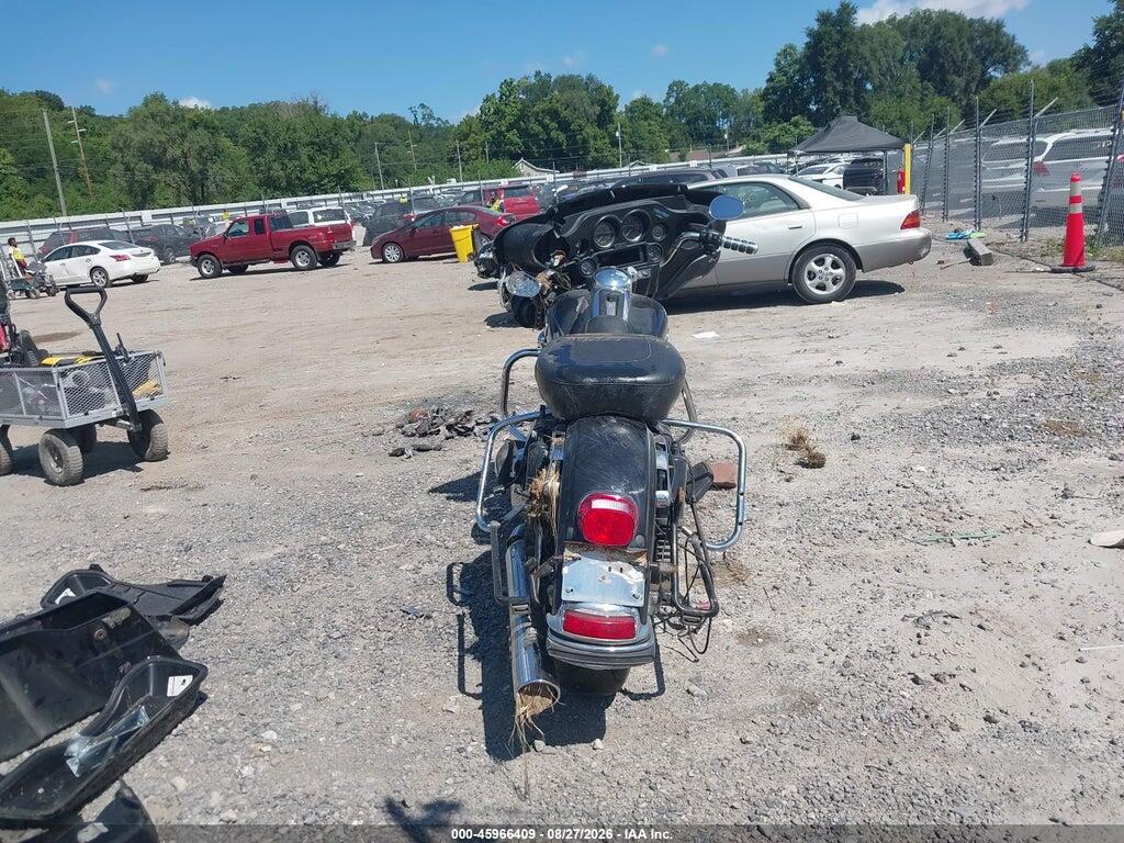1HD1FCM19CB648712 2012 HARLEY-DAVIDSON FLHTCU photo no. 6
