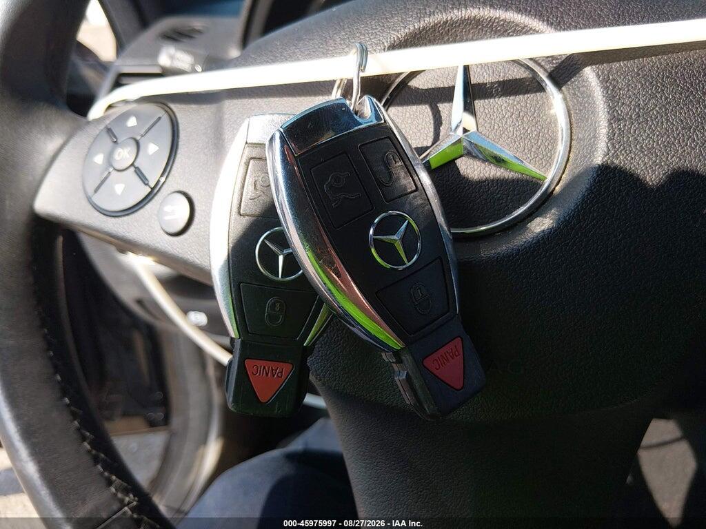 WDDGF5EB6AR119680 2010 MERCEDES-BENZ C 300 photo no. 11