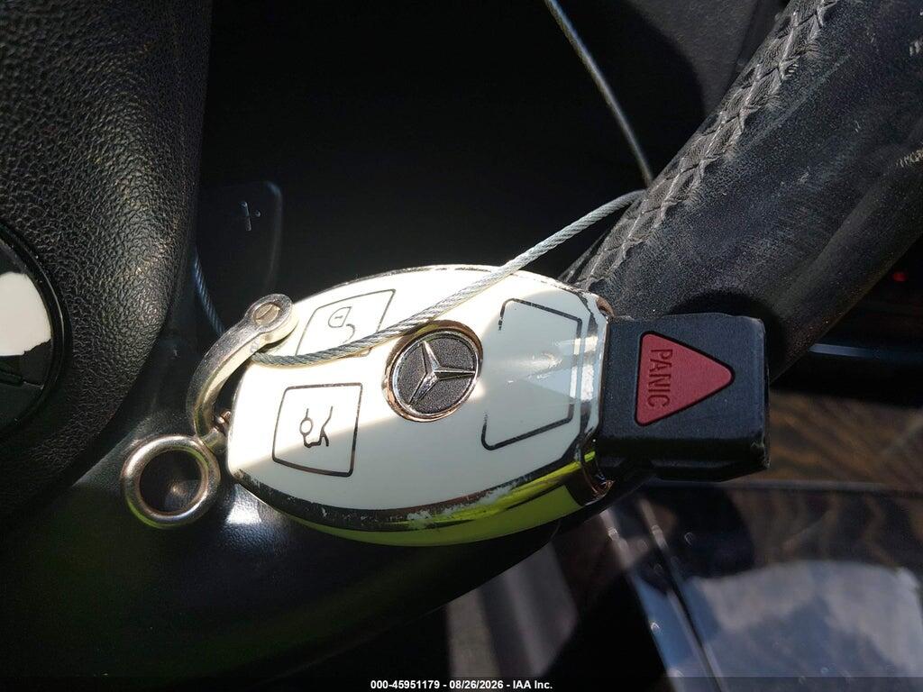 WDDHF5GB3AA019200 2010 MERCEDES-BENZ E 350 photo no. 11