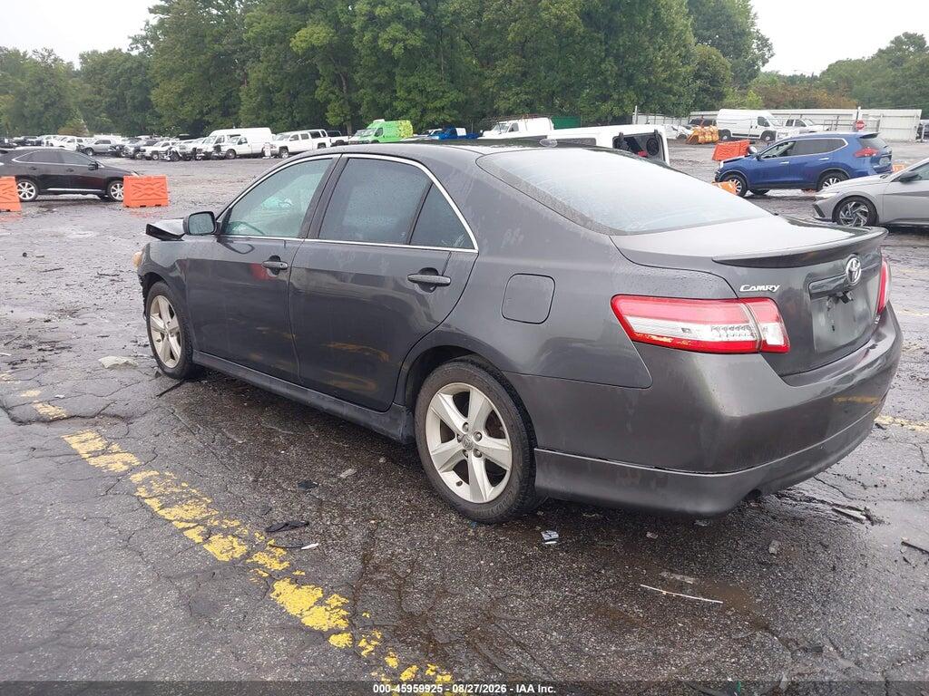 4T1BF3EK6BU642880 2011 TOYOTA CAMRY photo no. 3