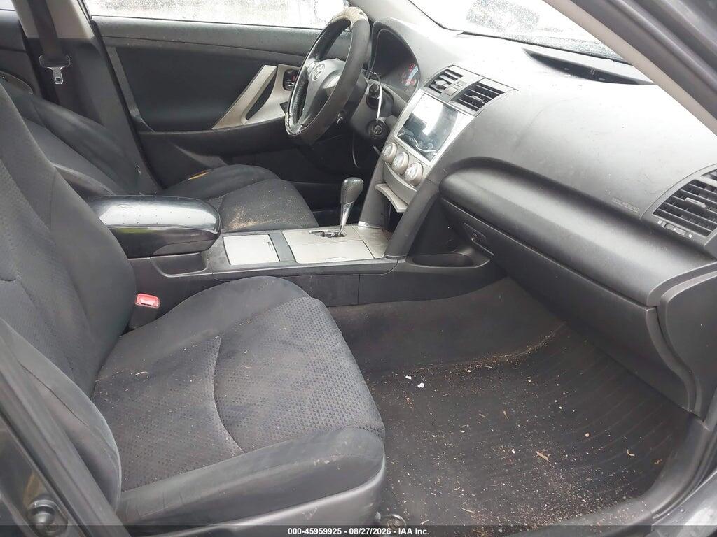 4T1BF3EK6BU642880 2011 TOYOTA CAMRY photo no. 5