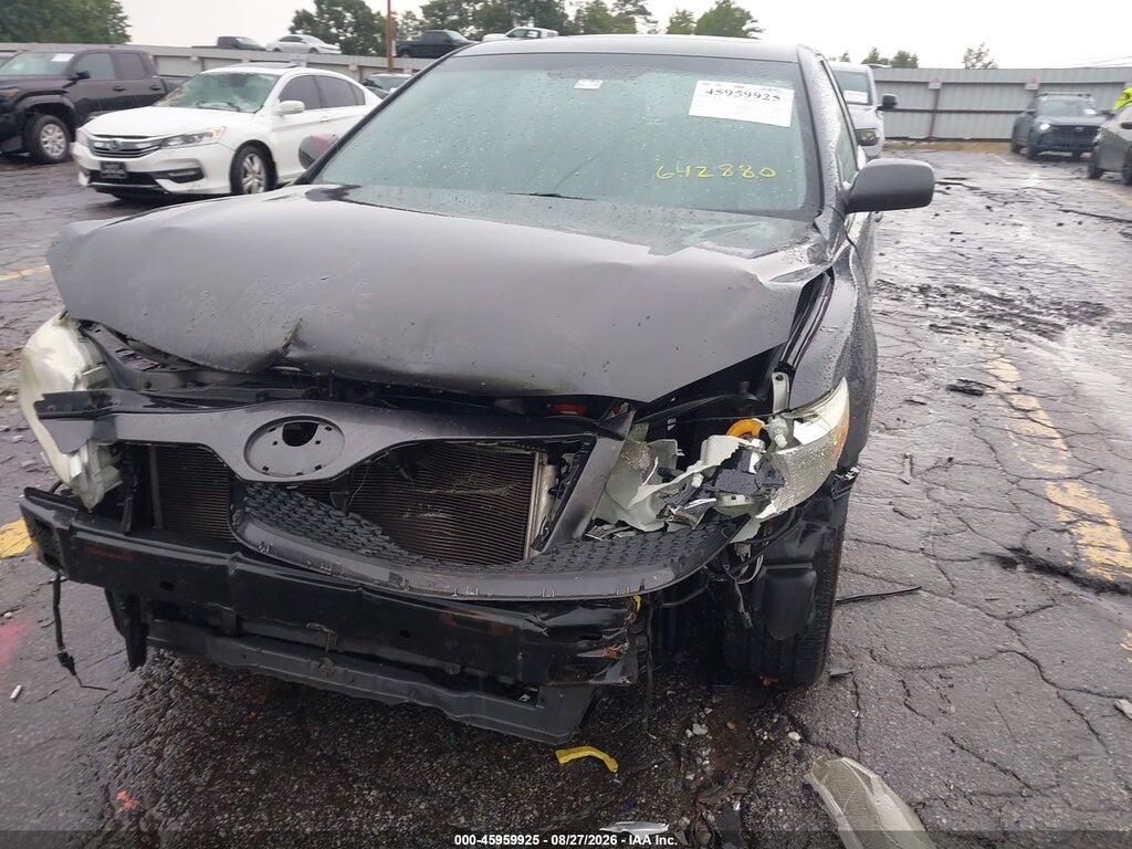 4T1BF3EK6BU642880 2011 TOYOTA CAMRY photo no. 6