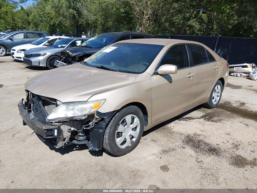 4T1BF3EK6BU764803 2011 TOYOTA CAMRY photo no. 2