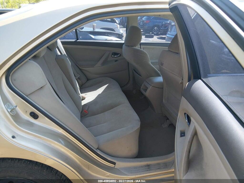 4T1BF3EK6BU764803 2011 TOYOTA CAMRY photo no. 8