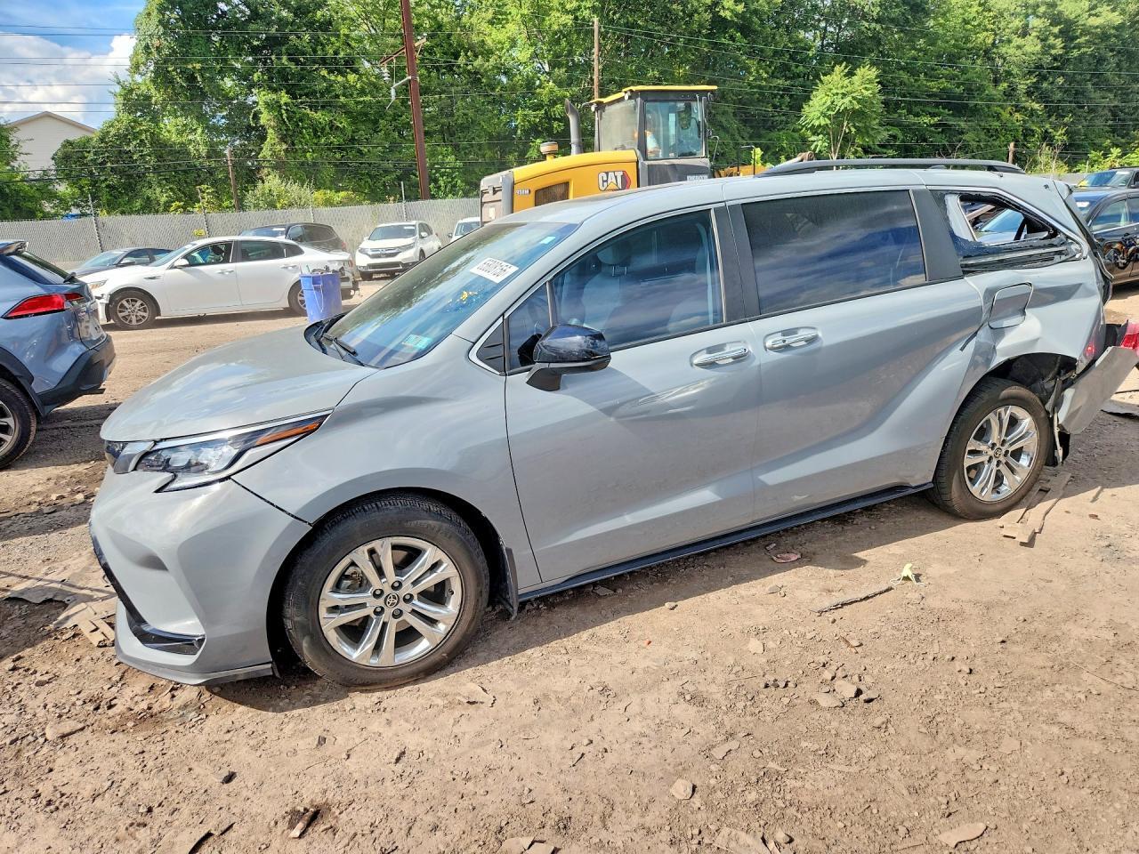 2023 TOYOTA SIENNA 5TDDSKFC9PS074923