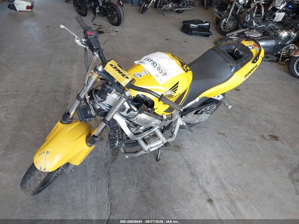 JH2PC35036M702922 2006 HONDA CBR600 photo no. 2