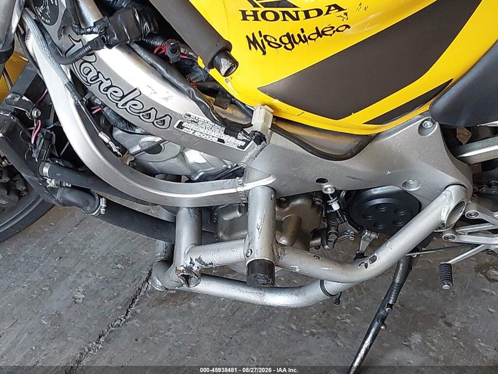 JH2PC35036M702922 2006 HONDA CBR600 photo no. 9