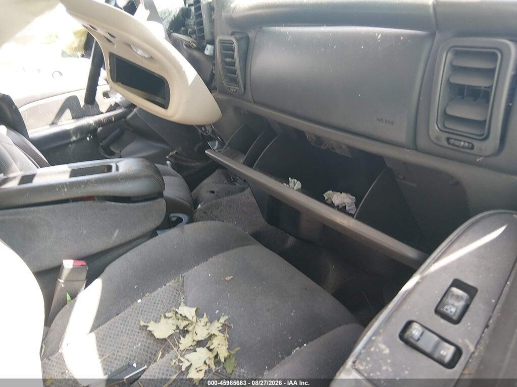 2GCEC13T551364676 2005 CHEVROLET SILVERADO 1500 photo no. 5