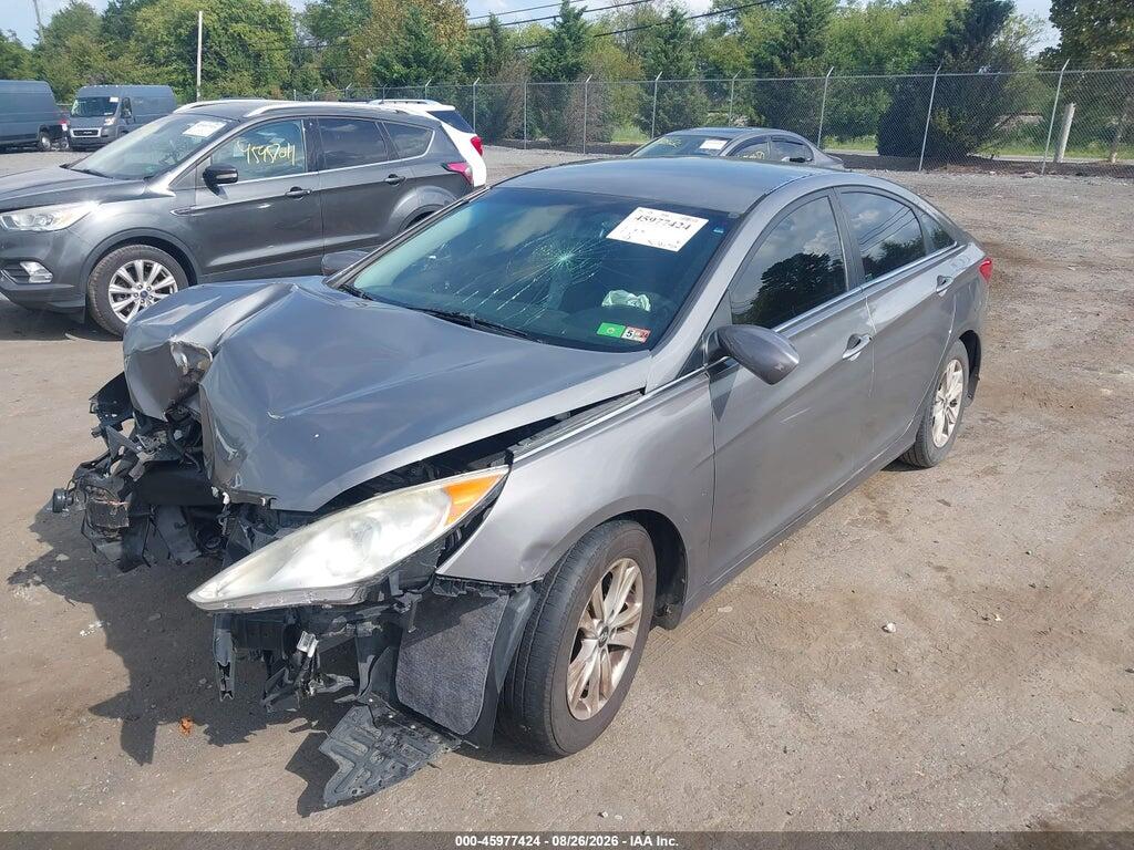 5NPEB4AC5CH357729 2012 HYUNDAI SONATA photo no. 2