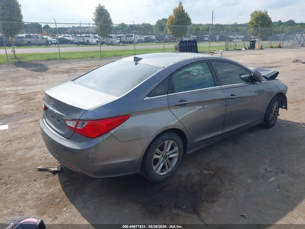 5NPEB4AC5CH357729 2012 HYUNDAI SONATA photo no. 4