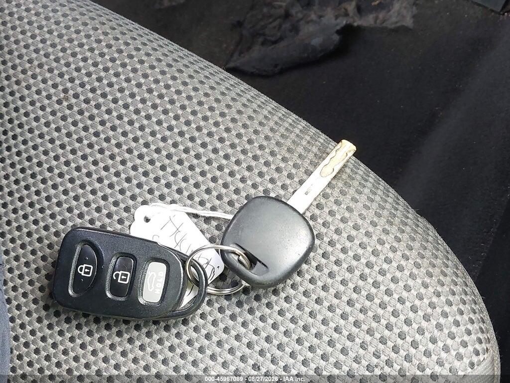 5NPEB4AC4CH309297 2012 HYUNDAI SONATA photo no. 11
